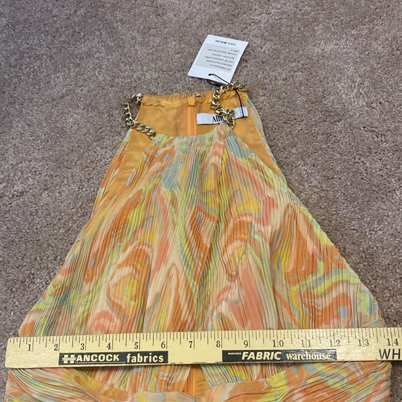 NWT AIIFOS Grace Pleated Halter Chiffon Gown With Chains, size 6 - Picture 12 of 13